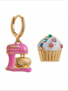 Mixer & Cupcake Earrings A1803
